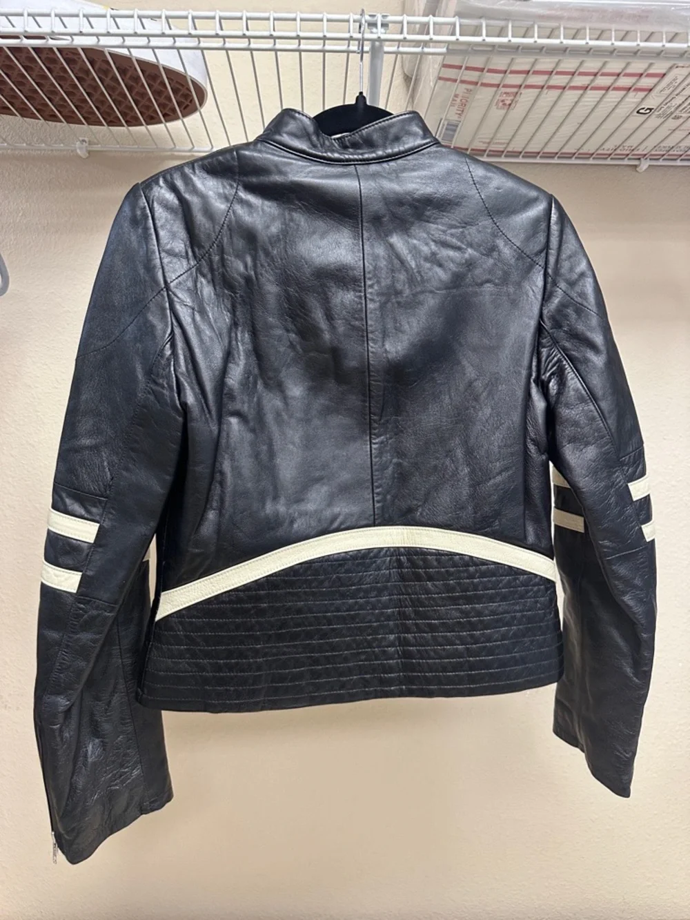 WILSONS LEATHER MAXIMA VINTAGE JACKET WHITE STRIPE/BLACK - S - Picture 2 of 4